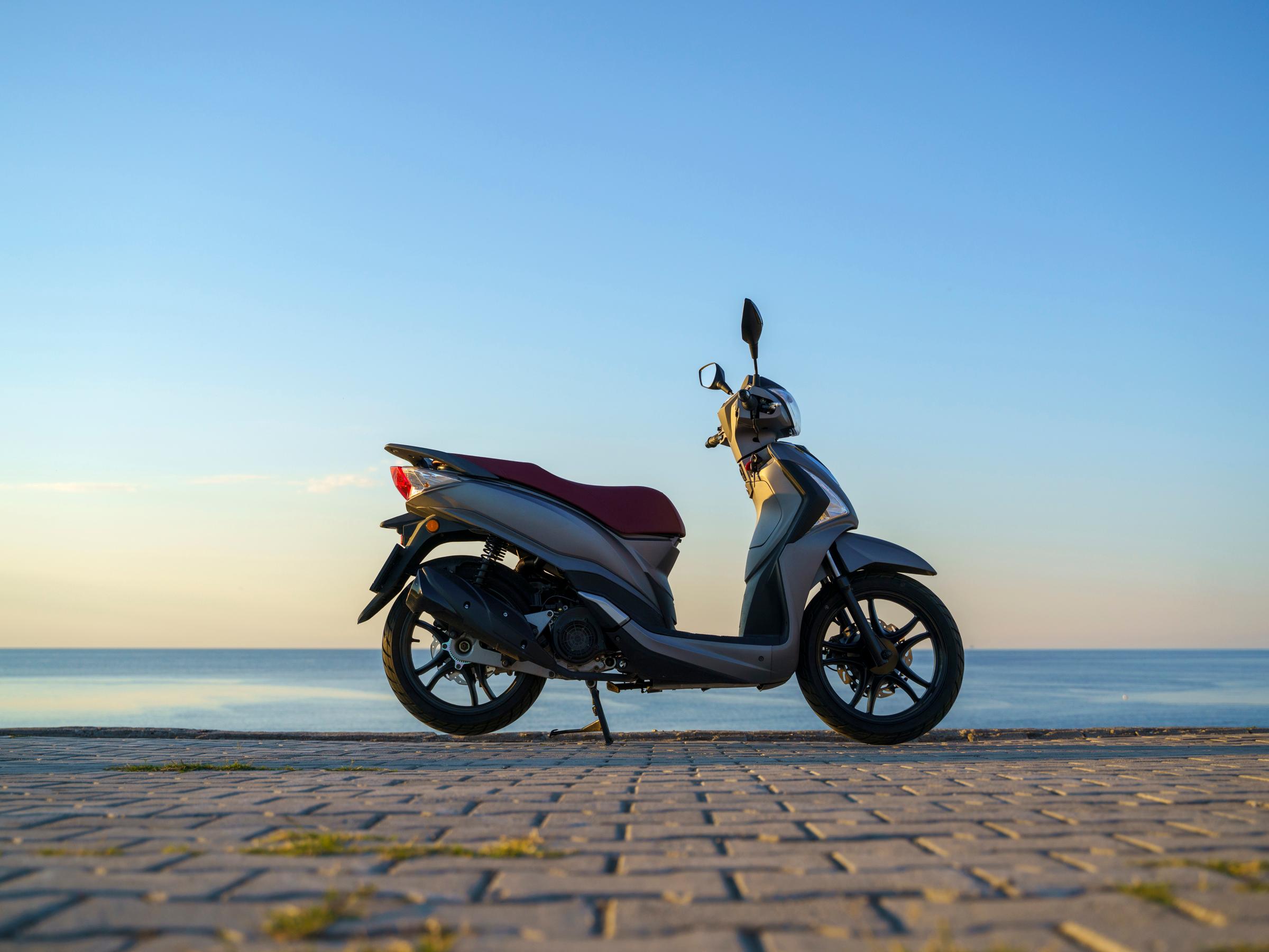 Moped insurance - get a quote online